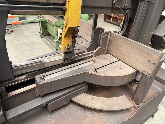 Bekamak - 2011 - bmsy 360 cdgh - metalen horizontale bandzaagmachine - afbeelding 9 van  11