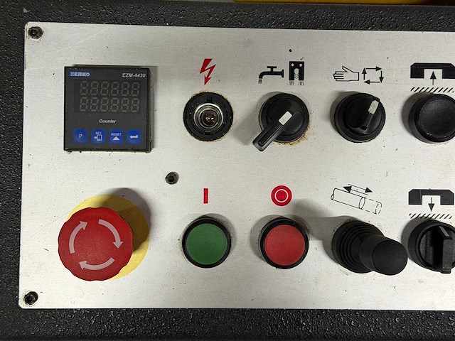 Bekamak - bmso 320 - metal vertical band sawing machine - 2011 - afbeelding 20 van  25