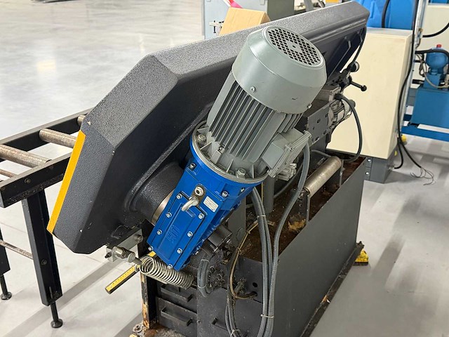 Bekamak - bmso 320 - metal vertical band sawing machine - 2011 - afbeelding 2 van  20