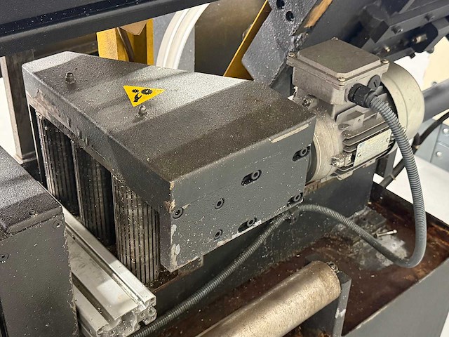 Bekamak - bmso 320 - metal vertical band sawing machine - 2011 - afbeelding 4 van  20