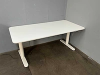 Bekant - elektrisch verstelbare bureautafel 160x80 cm - afbeelding 1 van  10