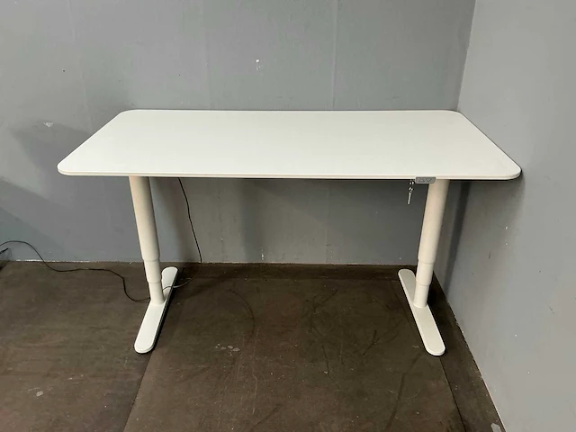 Bekant - elektrisch verstelbare bureautafel 160x80 cm - afbeelding 2 van  10
