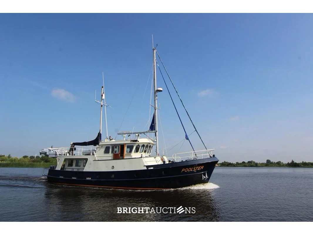 Bekebrede 1800 explorer trawler
