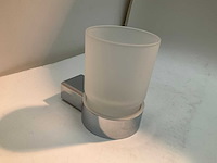Bekerhouder wandbevestiging chroom melkglas - afbeelding 3 van  5