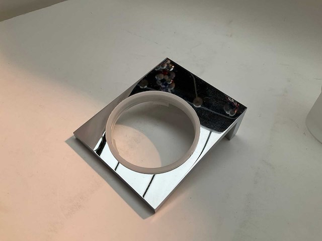 Bekerhouder wandbevestiging chroom met melkglas - afbeelding 5 van  5