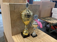 Bekers en medaille (3x) - afbeelding 2 van  3