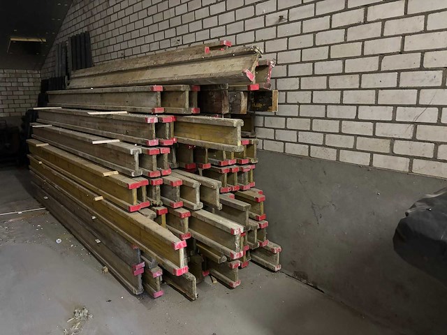 Bekistingsdragers (75x) - afbeelding 2 van  2