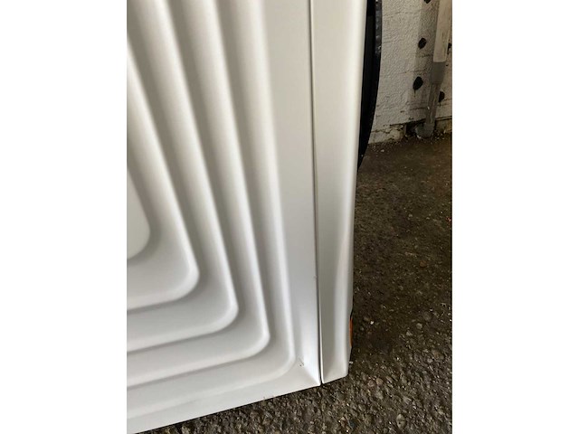 Beko b300 bm3wfu31041x wasmachine voorlader 10 kg 1351 rpm zwart, wit duits display - afbeelding 2 van  3