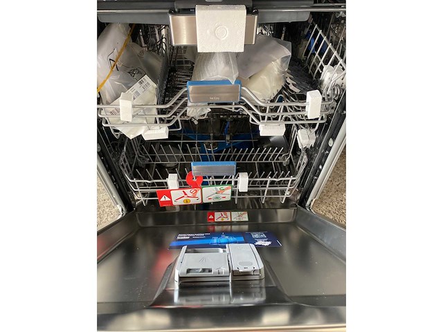 Beko bdin38646d volledig ingebouwd 15 couverts - afbeelding 6 van  6