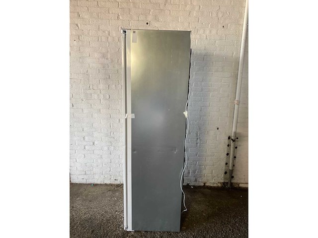 Beko bfna247e40sn | inbouw vriezer | 178 cm | nofrost | sleepdeur - afbeelding 2 van  5