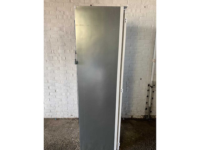 Beko bfna247e40sn | inbouw vriezer | 178 cm | nofrost | sleepdeur - afbeelding 3 van  5