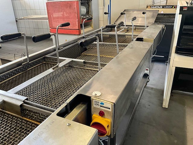 Beko bo300 frituurlijn / oliebollenlijn - afbeelding 3 van  4