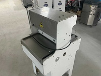 Beko broodsnijmachine - afbeelding 7 van  9