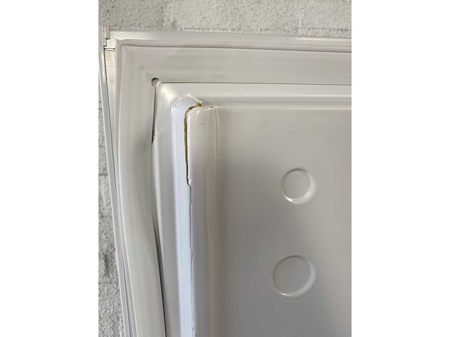 Beko cf200ewn – vrieskist – 200 l capaciteit - afbeelding 6 van  7