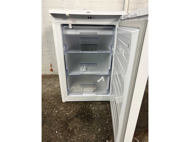 Beko fse1074n - tafelmodel vriezer - afbeelding 2 van  7