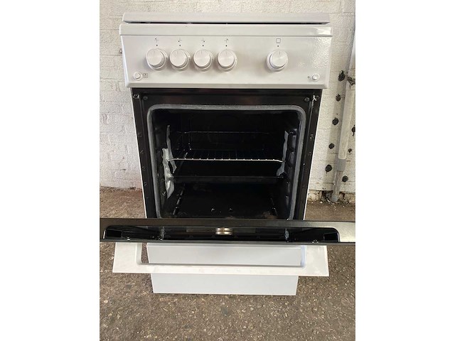 Beko fsg52010fw fornuis - afbeelding 8 van  9