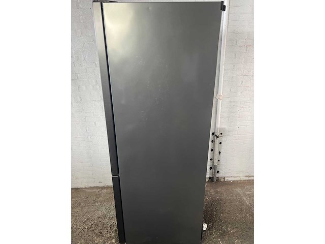 Beko rcne560k40xbrn - neofrost duo cooling - koel-vriescombinatie - afbeelding 8 van  9