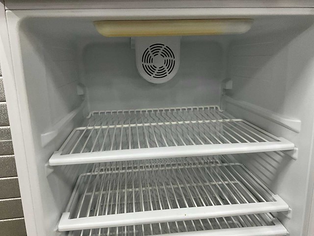Beko wsa 90000 glasdeur koelkast - afbeelding 5 van  7