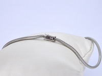 Belangrijk collier met een grote peer vorm diamant van 3.50 carat en natuurlijke diamanten - afbeelding 9 van  11