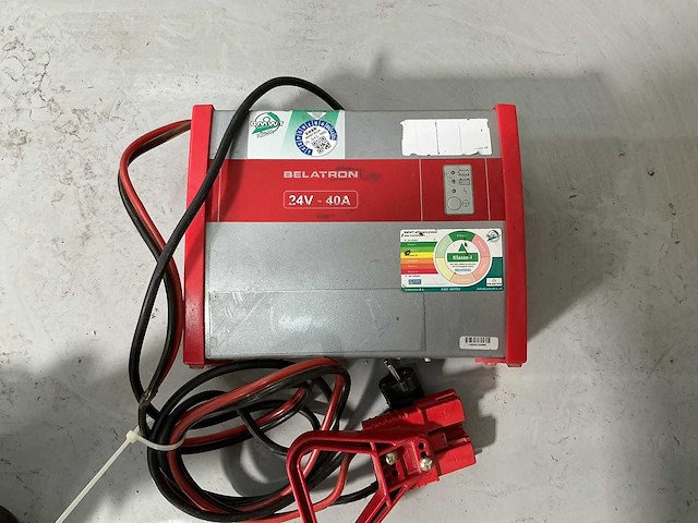 Belatron - 24v 40a - battery chargers - 2017 - afbeelding 1 van  2