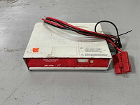 Belatron - 24v 65a - battery chargers - 2010 - afbeelding 1 van  2