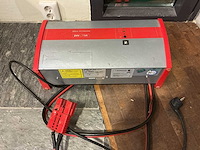 Belatron - 24v 70a - battery chargers - 2015 - afbeelding 1 van  2
