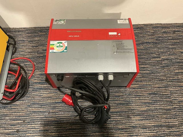 Belatron - 48v 80a - battery chargers - 2017 - afbeelding 1 van  2