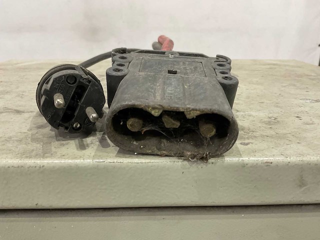 Belatron - acculader - afbeelding 6 van  7