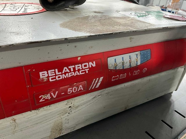 Belatron compact 24v-50a acculader - afbeelding 3 van  5