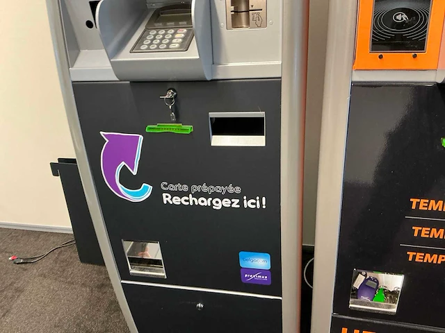 Belgacom / proximus zelfservice kiosk - afbeelding 4 van  6