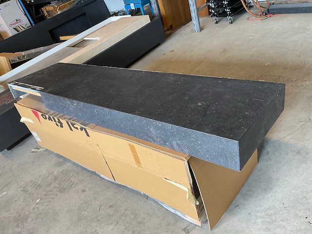 Belgisch hardstenen onderbouw - afbeelding 1 van  4