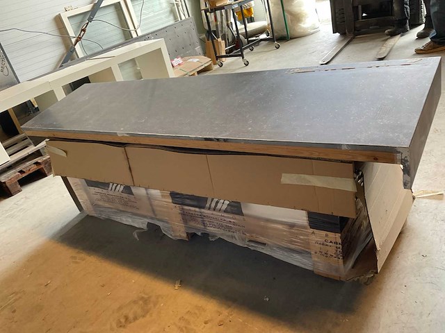 Belgisch hardstenen onderbouw - afbeelding 3 van  4