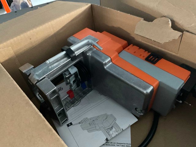 Belimo sv24a-sr-tpc klepaandrijving - afbeelding 3 van  4
