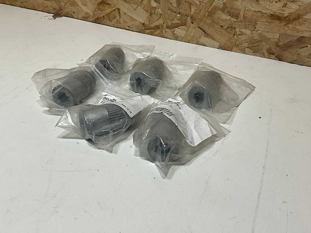 Belimo vormsluitende adapter vierkant (6x) - afbeelding 3 van  4