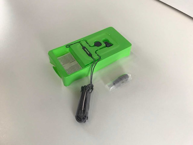 Belkin (pureav 002) headphones with microphone and extra bass (new) (60x) - afbeelding 6 van  6