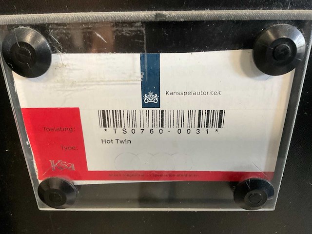 Bell-fruit games hot twin speelautomaat - afbeelding 7 van  8