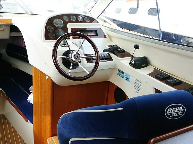 Bella - 2004 - 760 - motorjacht - afbeelding 10 van  28
