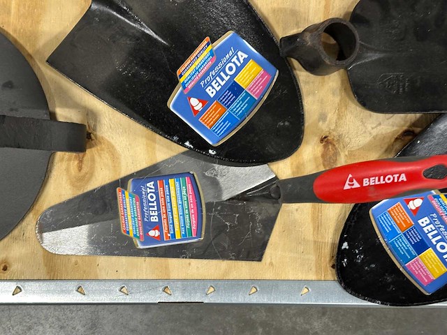 Bellota - partij metselgereedschap - afbeelding 2 van  9