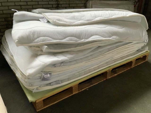 Belvandeo matrashoes b180 x l200cm (24x) - afbeelding 1 van  5