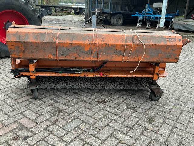 Bema 2 1850 schlepper rolbezem - afbeelding 2 van  10