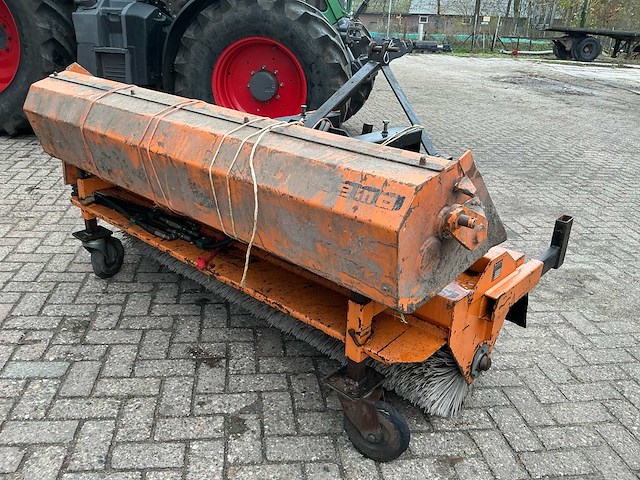 Bema 2 1850 schlepper rolbezem - afbeelding 4 van  10