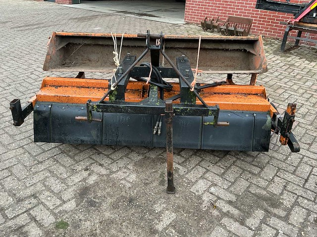 Bema 2 1850 schlepper rolbezem - afbeelding 8 van  10