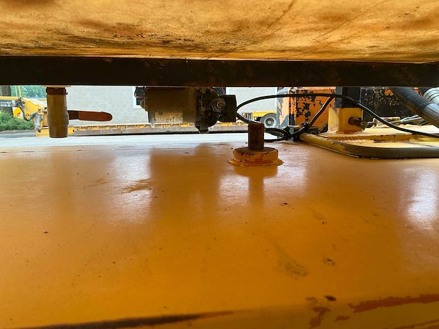 Bema 35 dual straatveegmachine - afbeelding 24 van  25