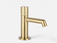 Ben engraved line fonteinkraan geborsteld messing pvd-coating - afbeelding 1 van  2