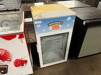 Ben & jerry's - glasdeurvriezer - vriezer - afbeelding 1 van  2