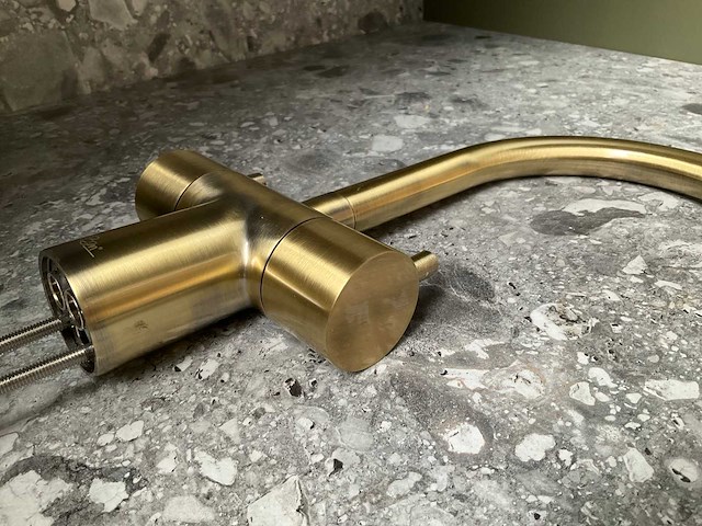 Ben lavion wastafelkraan draaibaar antiek brons - afbeelding 3 van  5