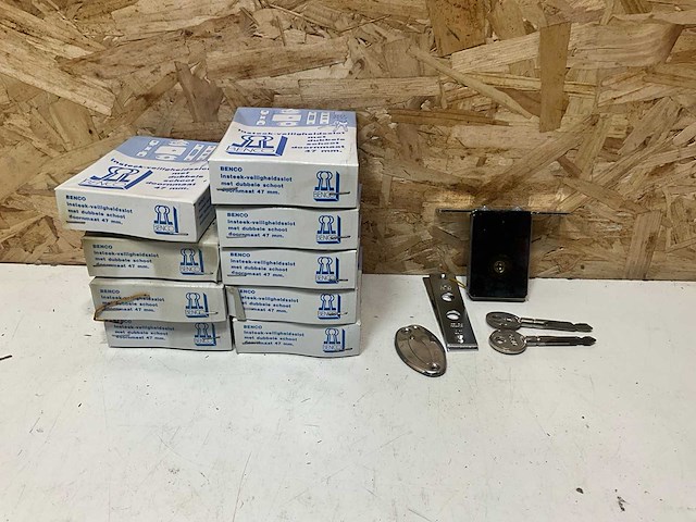Benco insteek veiligheidsslot 47mm (10x) - afbeelding 1 van  4