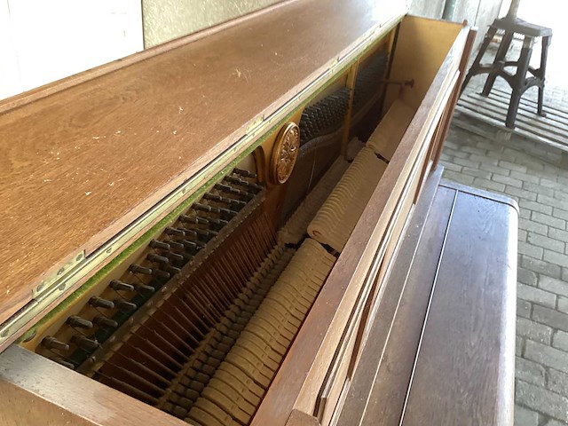 Bender piano - afbeelding 6 van  8