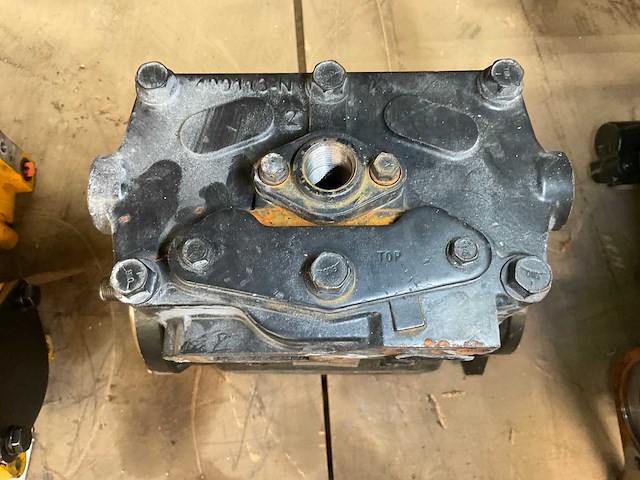 Bendix compressor - afbeelding 4 van  6
