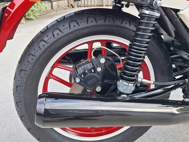 Benelli 900 sei 6-cilinder nieuw! - afbeelding 26 van  27